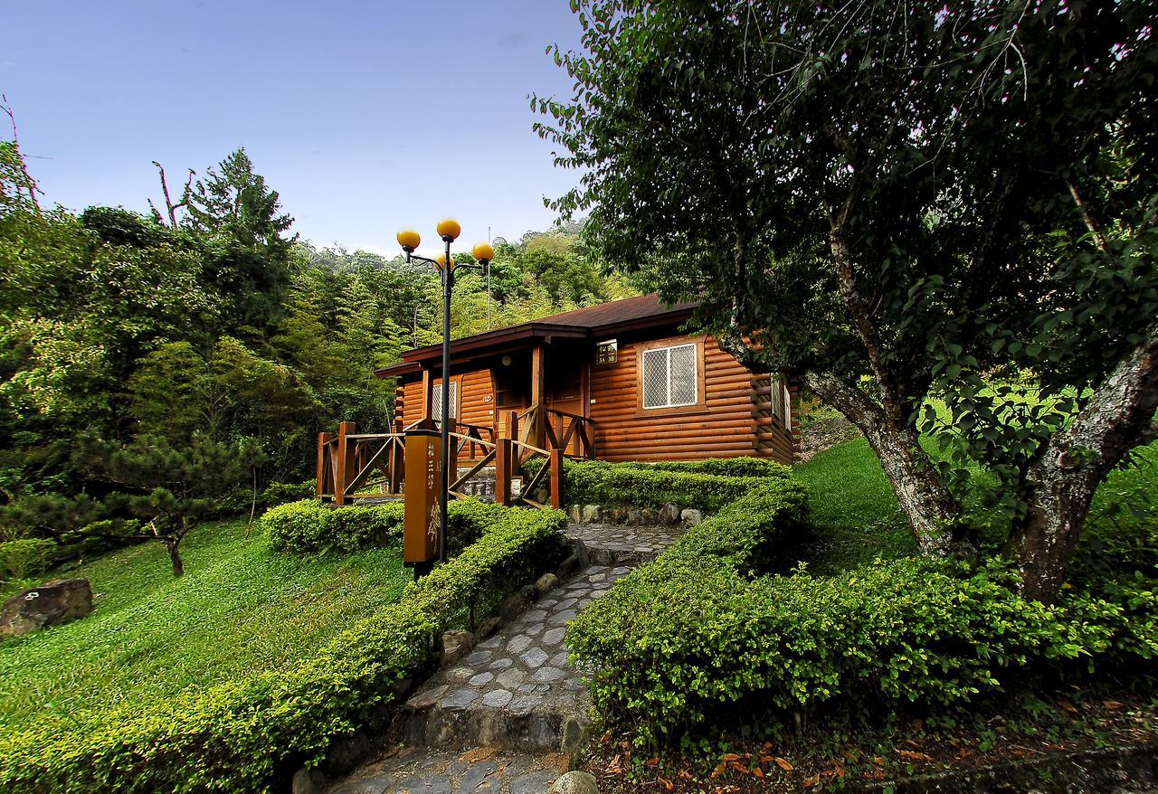 Sun Moon Lake Youth Hostel Yuchi Exterior photo