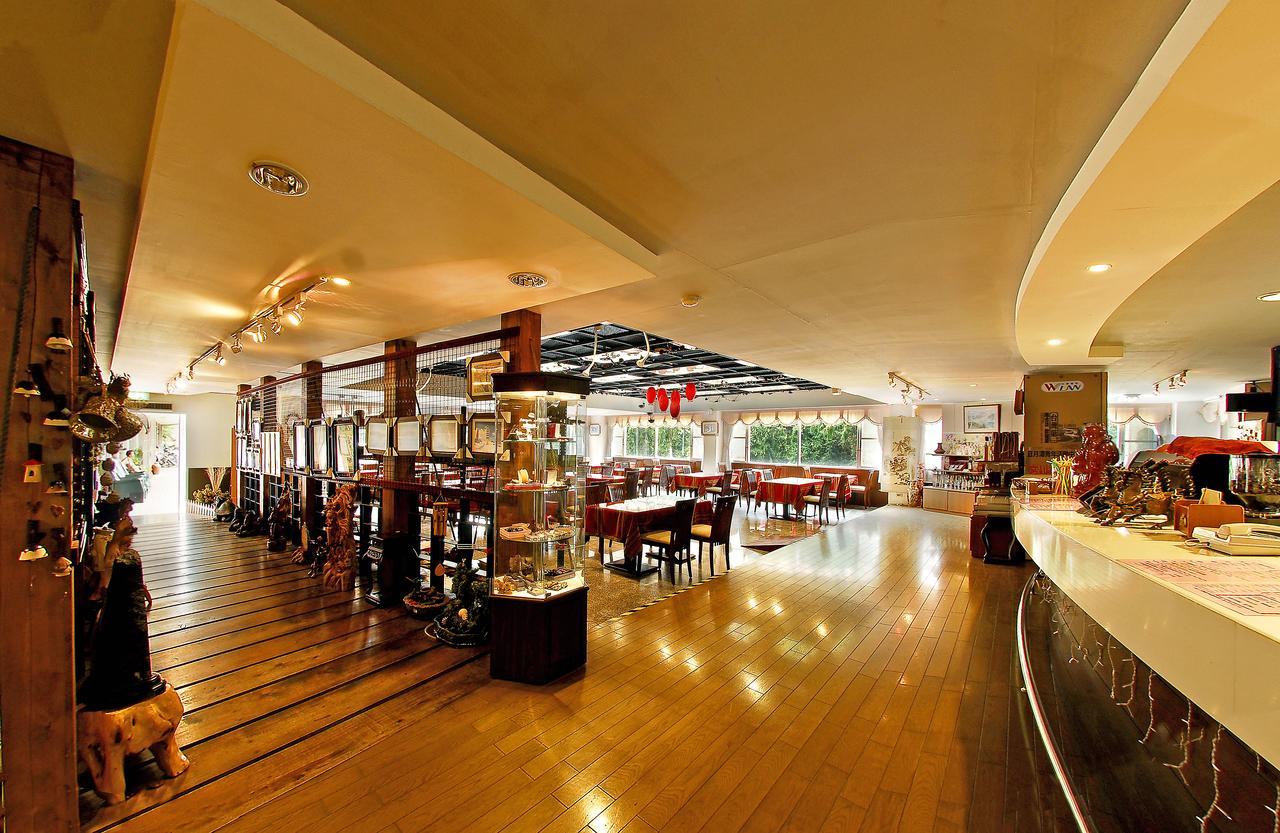 Sun Moon Lake Youth Hostel Yuchi Exterior photo
